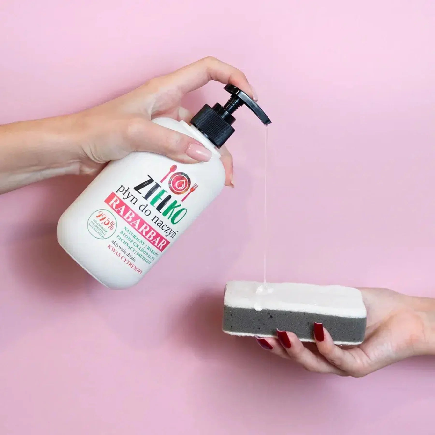 Gebruik ZIELKO afwasmiddel Rabarber direct op de spons voor een frisse, natuurlijke reiniging.