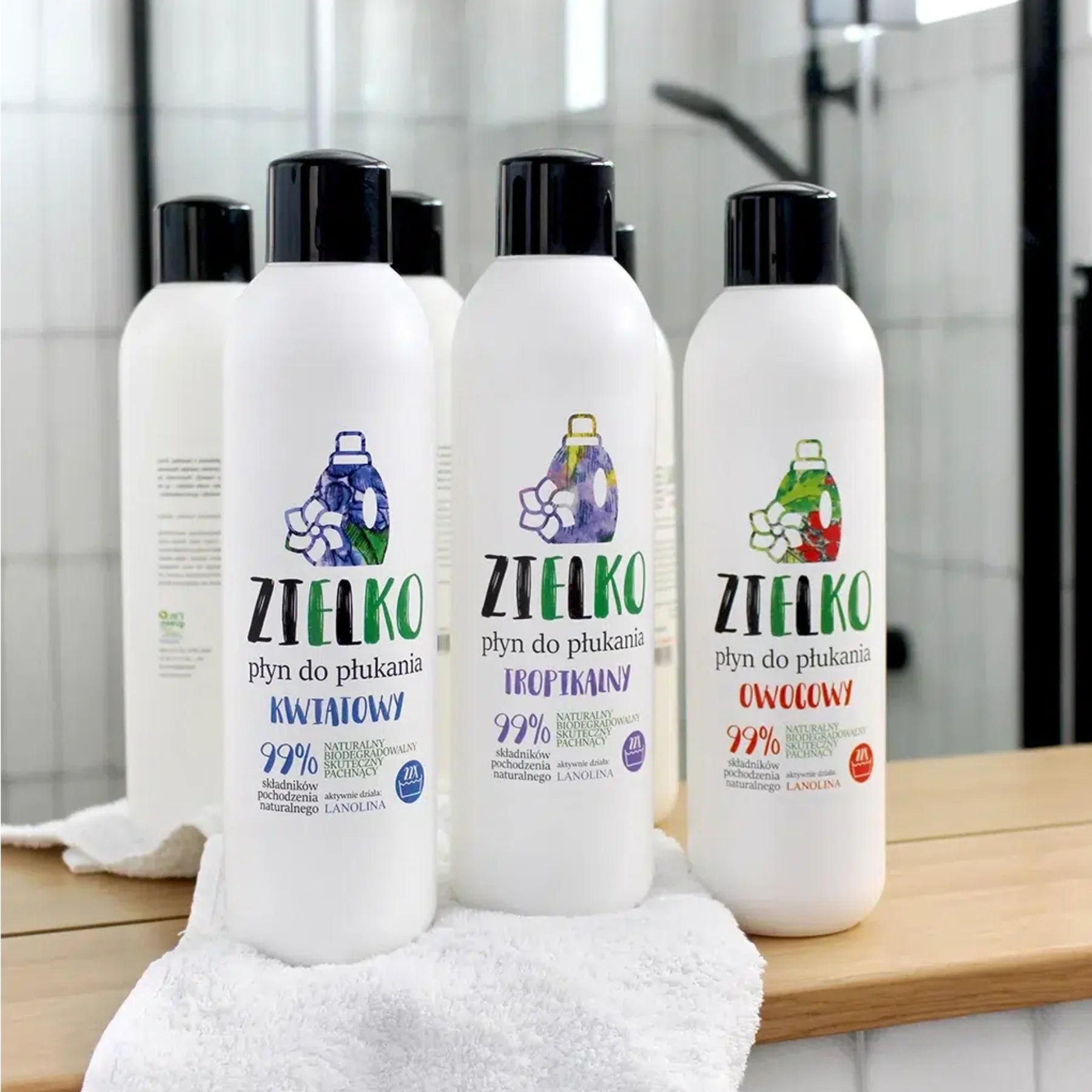Drie varianten ZIELKO wasverzachter – Kwiatowy, Tropikalny en Owocowy, 99% natuurlijke ingrediënten.