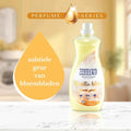 ZIELKO Vanilla Bliss wasverzachter uit de Parfumserie, subtiele geur van bloembladen.